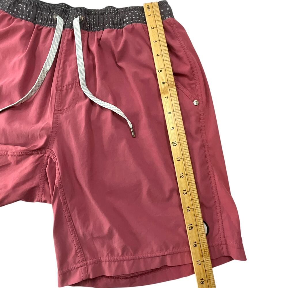 Vuori Kore Shorts Mens Small ? Red Lined Elastic Waist Drawstring Pockets Casual - Picture 11 of 11